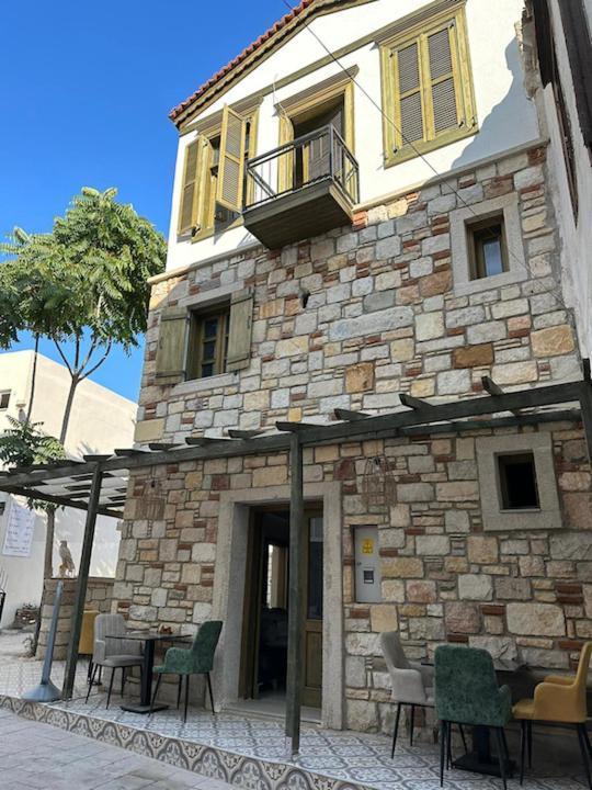 Hotel Scala Çeşme Buitenkant foto