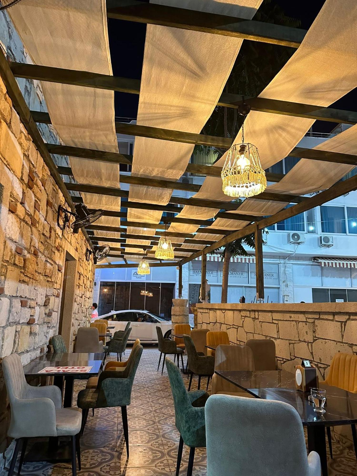 Hotel Scala Çeşme Buitenkant foto
